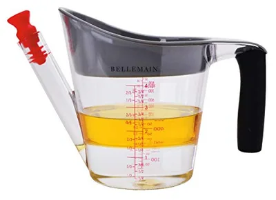 4-Cup Fat Separator/Measuring Cup with Strainer & Fat Stopper / 1, Gray